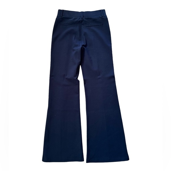 Quince NWOT Ultra-Stretch Ponte Flare Leg Pants Women’s Navy Size S - Picture 4 of 7
